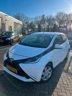 Toyota Aygo 1.0 12V Vvt-i Ddrs 2014 Wit, Auto's, Voorwielaandrijving, 4 stoelen, Wit, Origineel Nederlands