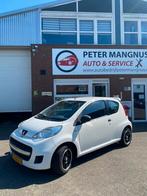 Peugeot 107 1.0 12V 3DR 2010 Wit, Voorwielaandrijving, Stof, Zwart, 4 stoelen