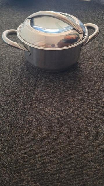 Sola Pan met Deksel - RVS beschikbaar voor biedingen