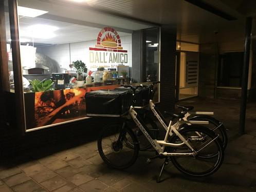 Pizzaria overname, Zakelijke goederen, Exploitaties en Overnames