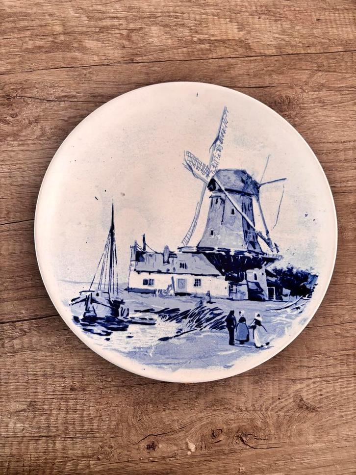 Handgeschilderd Wandbord met Molen, Antiek en Kunst, Antiek | Wandborden en Tegels, Ophalen of Verzenden