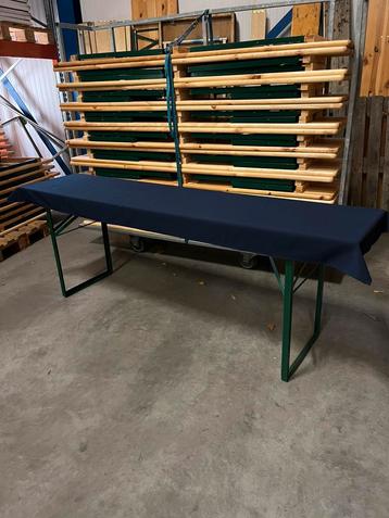 NIEUW!! 25 x kleed 240x73 cm. Blauw t.b.v. bankenset tafel beschikbaar voor biedingen
