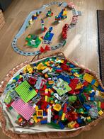 Grote verzameling duplo met elektrische trein en knikkerbaan, Kinderen en Baby's, Speelgoed | Duplo en Lego, Ophalen, Duplo