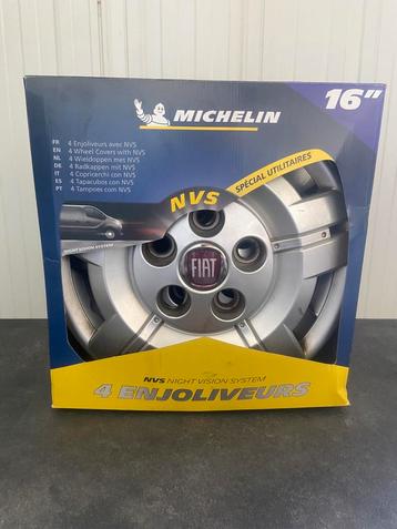 16 inch fiat wieldoppen beschikbaar voor biedingen
