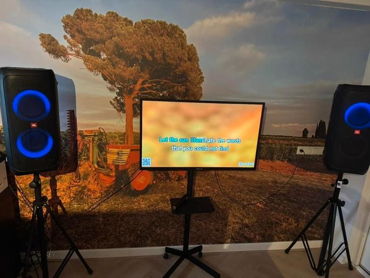 Karaoke set te huur, Hobby en Vrije tijd, Feestartikelen | Verhuur, Nieuw, Overige, Ophalen