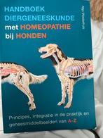 Lesboek diergeneeskunde homeopathie voor honden, Boeken, Studieboeken en Cursussen, Zo goed als nieuw, Ophalen