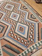 Handgeweven perzische wollen kelim 272x193, Huis en Inrichting, Info@SlatsAntiek.nl, Tweedehands, Tweedehands, 150 tot 200 cm