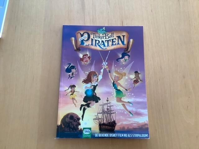 Stripalbum Disney TinkerBell en de PIRATEN, Boeken, Stripboeken, Zo goed als nieuw, Eén stripboek, Ophalen of Verzenden
