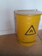 Gekke afval ton  54 cm x 40 cm, Ophalen