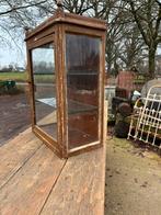 Antiek vitrine hangkastje met twee glazen schappen, Antiek en Kunst, Antiek | Meubels | Kasten, Ophalen