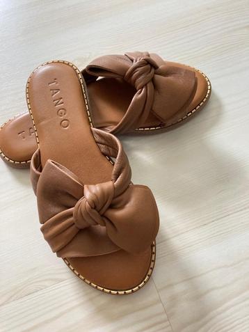 Tango damesslippers model Audrey kleur cognac maat 40 NIEUW beschikbaar voor biedingen