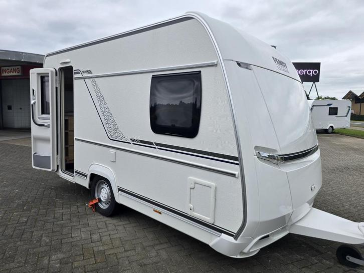 Fendt Bianco Activ 390 FHS met voortent, Caravans en Kamperen, Caravans, Bedrijf, tot en met 3, 1000 - 1250 kg, Fendt, 4 tot 5 meter