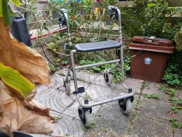 Rollator Vanmeiren beschikbaar voor biedingen