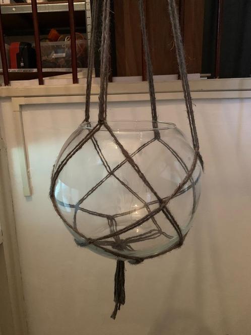 Glazen bol voor op te hangen met macrame touw, Huis en Inrichting, Woonaccessoires | Vazen, Nieuw, Overige kleuren, Minder dan 50 cm