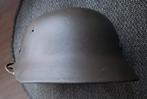 Duitse helm M40., Verzamelen, Ophalen of Verzenden, Landmacht, Nederland, Helm of Baret