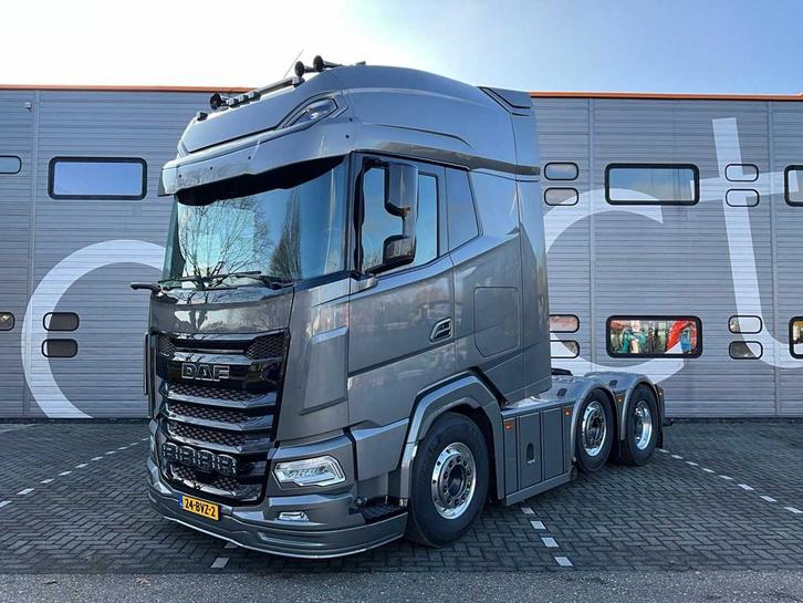 2024 DAF XG+ 530 FTG Showtruck 24-BVZ-2, Auto's, Vrachtwagens, Bedrijf, DAF, Overige brandstoffen, Euro 6, Origineel Nederlands