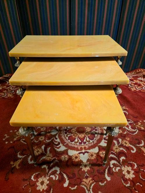 Set of 3 Vintage 1950s Marble Top Nesting Tables, Huis en Inrichting, Tafels | Salontafels, Zo goed als nieuw, Minder dan 50 cm