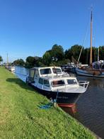 Kajuit boot 8,5M lang Renault marine benzinemotor 42PK, Watersport en Boten, Ophalen, Gebruikt, Staal, Binnenboordmotor