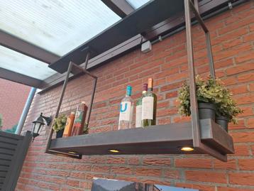 Industriële Barlamp / Hanglamp met plank beschikbaar voor biedingen