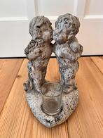 Twee engeltjes, staand op hart, Waxinelicht , Grafdecoratie, Overige materialen, 25 tot 50 cm, Nieuw, Ophalen of Verzenden