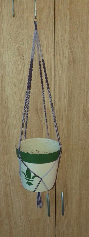 2 Handgemaakte Macrame planten hangers  2x paars  87 cm beschikbaar voor biedingen