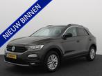 Volkswagen T-Roc 1.0 TSI Style TREKHAAK / CARPLAY / ACC / DA, Auto's, Voorwielaandrijving, Stof, Gebruikt, Bruin