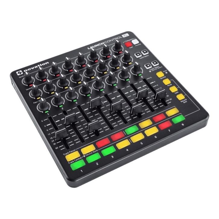 Novation Launch Control XL MK2 SUPERPRIJS AANBIEDING!!, Muziek en Instrumenten, Midi-apparatuur, Nieuw, Ophalen of Verzenden