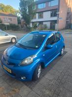 Toyota Aygo 1.0 12V Vvt-i 5DRS 2009 Blauw, Voorwielaandrijving, 68 pk, Origineel Nederlands, Handgeschakeld