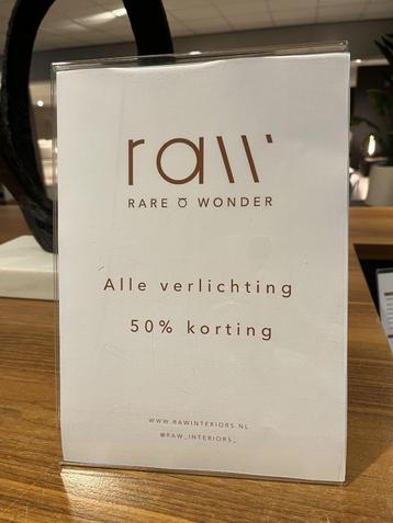 Alle verlichting 50% korting  beschikbaar voor biedingen