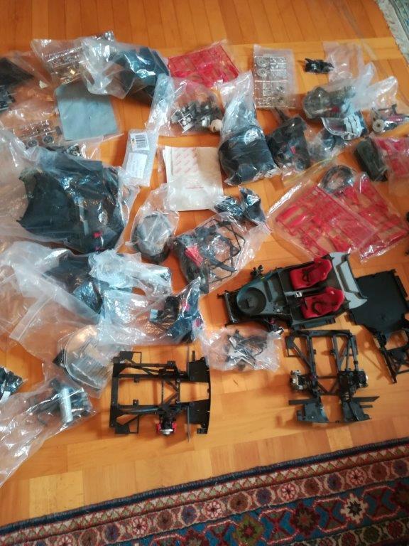 Diverse reserveonderdelen Pocher 1/8 bulkonderdelen Pocher F, Hobby en Vrije tijd, Modelauto's | 1:5 tot 1:12, Zo goed als nieuw