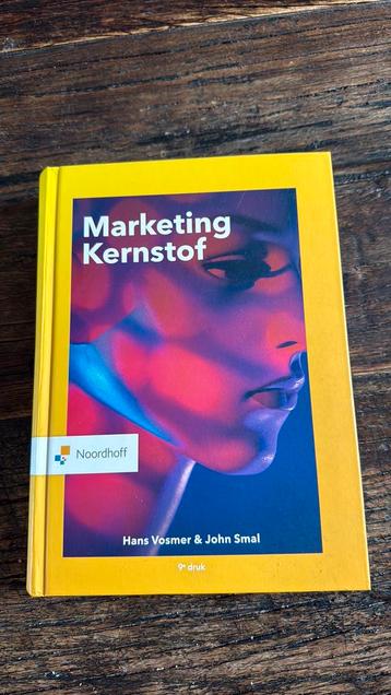 John Smal - Marketing Kernstof beschikbaar voor biedingen