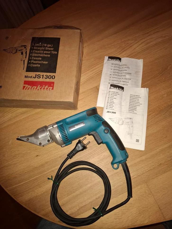 Makita JS1300 knabbelschaar - Zo goed als nieuw!, Doe-het-zelf en Verbouw, Gereedschap | Handgereedschap, Zo goed als nieuw, Ophalen of Verzenden