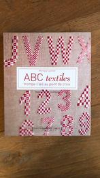 Bijzonder borduurboek franstalig, Boeken, Ophalen of Verzenden, Zo goed als nieuw, Borduren en Naaien