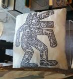 Keith Haring (1958-1990) POPART kussen, Huis en Inrichting, Ophalen of Verzenden, Gebruikt, Vierkant