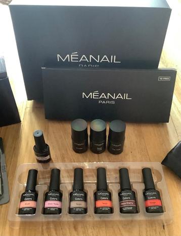 Méanail set met sterke LED lamp beschikbaar voor biedingen