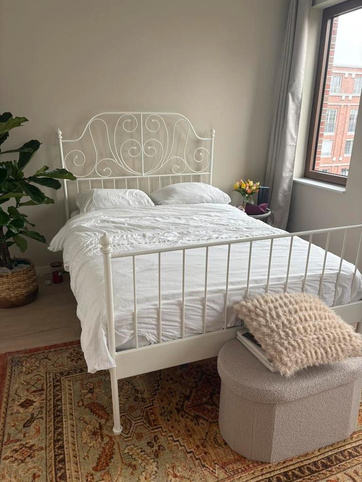 Bed twijfelaar IKEA incl. Matras, Huis en Inrichting, Slaapkamer | Bedden, Zo goed als nieuw, Twijfelaar, 140 cm, Hout, Wit, Ophalen