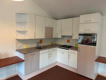 Complete Keuken met Miele Combi-Oven & Scholtes Gaskookplaat beschikbaar voor biedingen