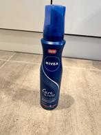 NIVEA Care & hold styling mouse, Verzenden, Nieuw, Gel, Wax, Haarlak of Mousse