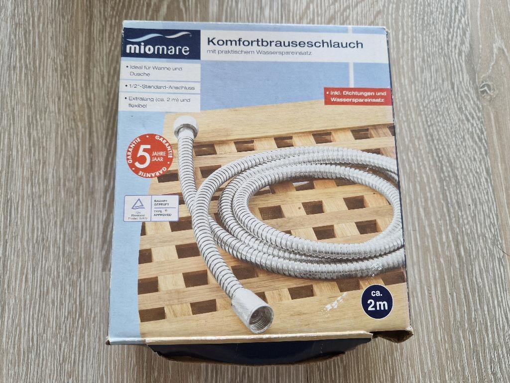 Doucheslang 2 meter Nieuw, Huis en Inrichting, Badkamer | Badtextiel en Accessoires, Ophalen of Verzenden, Nieuw, Wit