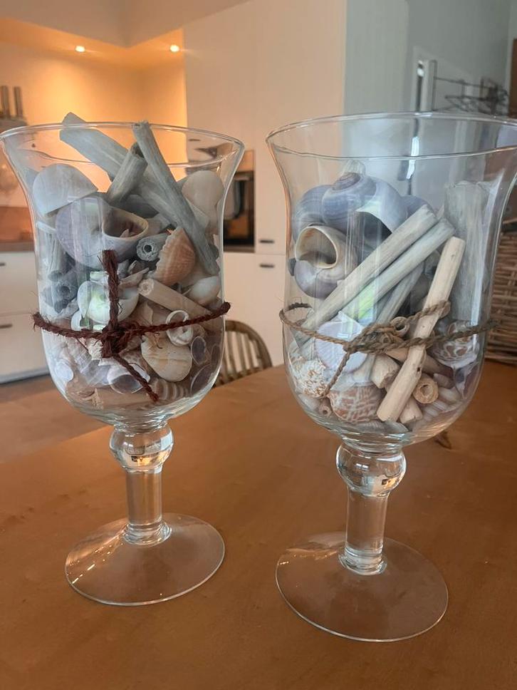 Glazen vazen met schelpen, Huis en Inrichting, Woonaccessoires | Droogbloemen, Gebruikt, Ophalen