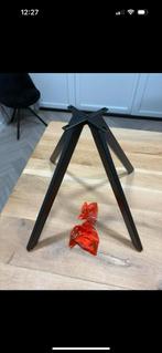 Onderstel/stoelpoot, Huis en Inrichting, Stoelen, Ophalen, Zo goed als nieuw, Zwart, Vier