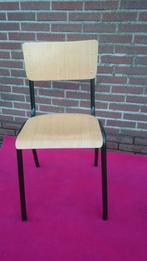 Houten stapelstoelen, Huis en Inrichting, Stoelen, Ophalen, -, Nieuw, -