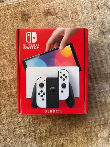 Nintendo Switch oled incl toebehoren exclusief games beschikbaar voor biedingen