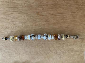 Trollbeads armband goud burgundy edelsteen bedels slot etc beschikbaar voor biedingen