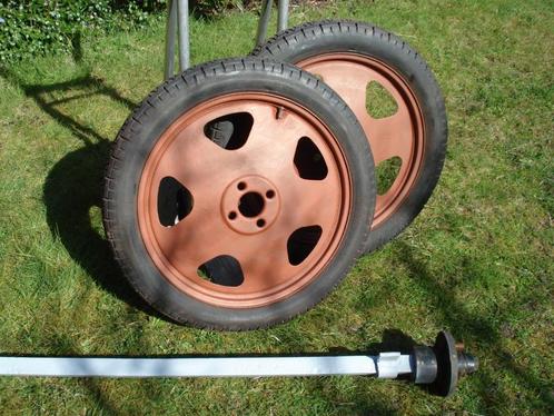 Wielen IF18 kar & wielhubs, Verzamelen, Militaria | Tweede Wereldoorlog, Landmacht, Overige typen, Duitsland, Ophalen