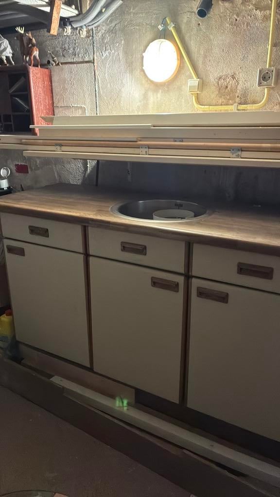 Vintage keukenblok Gratis!, Ophalen, Zo goed als nieuw