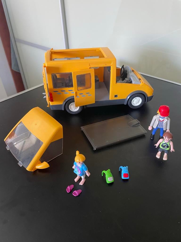 Playmobil Schoolbus 6866 met figuur en accessoires, Ophalen, Gebruikt, Complete set