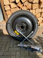 Thuiskomer reservewiel 125/80R17 voor Toyota Corolla/Auris, Ophalen of Verzenden, Gebruikt, Toyota