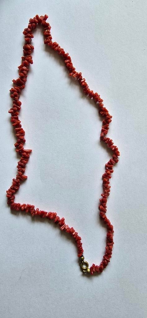 Vintage Koraal Ketting - Rode Koraal Chips, Sieraden, Tassen en Uiterlijk, Kettingen, Ophalen of Verzenden, Gebruikt, Rood, Steen of Mineraal