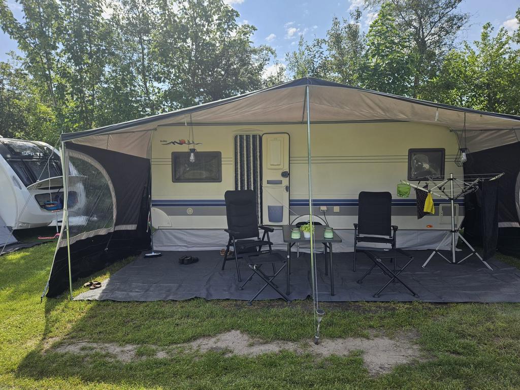 Hobby 560 Excelsior 2005, voortent, luifel, airco, leder, Rondzit, Hobby, Hobby, Nb